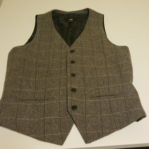 H & M dress vest
